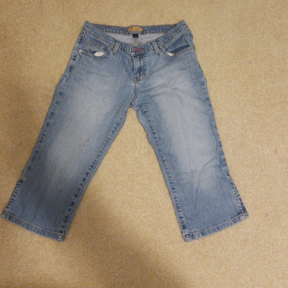 Capri - Picture 1 of 2